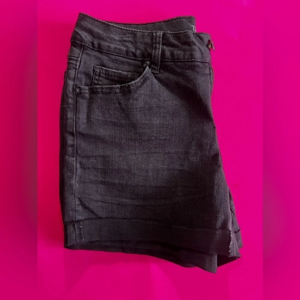 Time tru Core Short Relaxed Fit short black jeans size 8 Rayon Made in chine